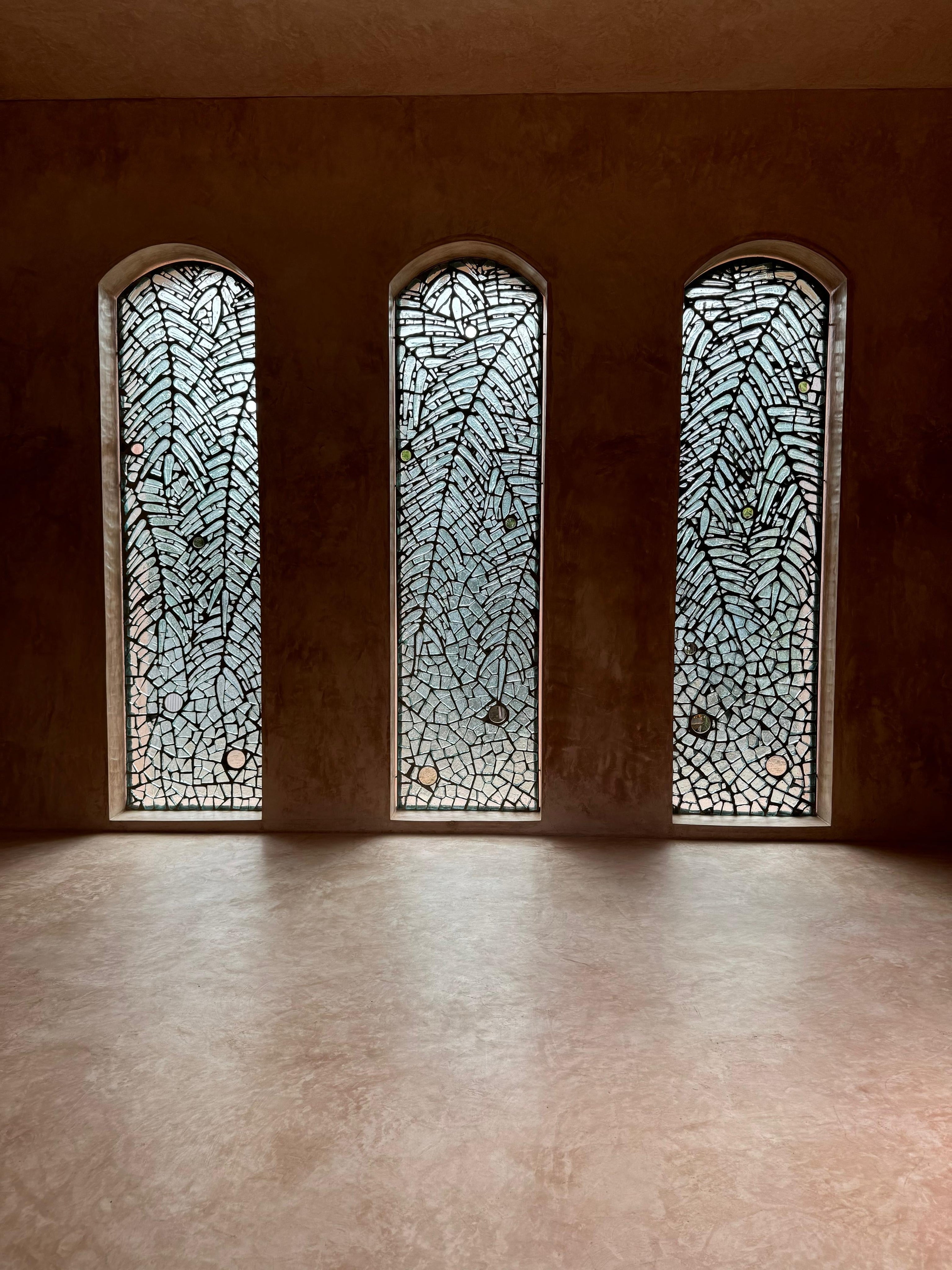 What Is Glass Slab Art? History & Technique Explained– Kitengela Glass