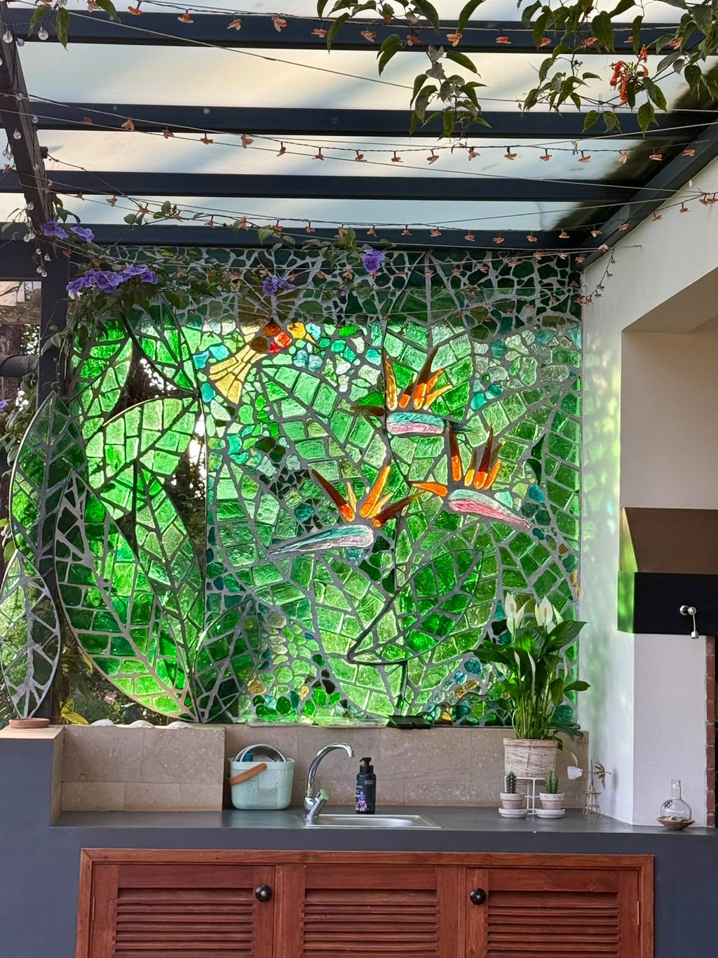 Dalle de Verre 'Strelizia' panel ~ 2 x 2m