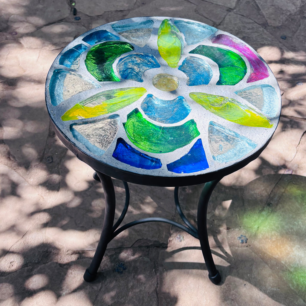 Dalle de Verre coffee table ~ 40cm diameter, 48cm high