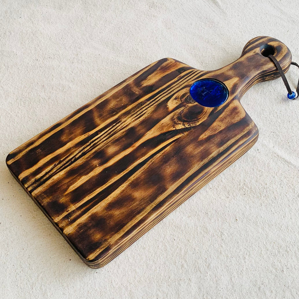chopping board, large - chopping area 36x25cm, handle 19cm - total 56cm L