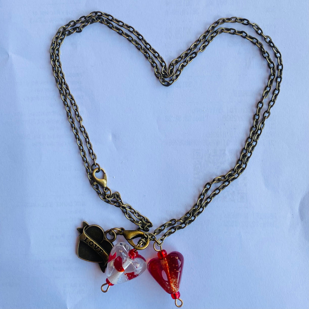 Neck chain with heart