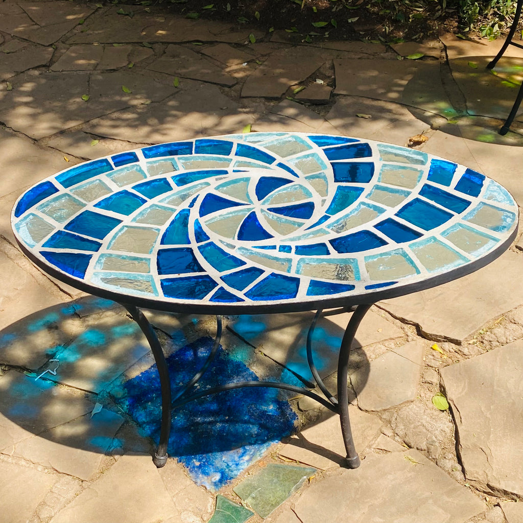 Dalle de Verre coffee table ~ 100 x 60cm oval, 50cm high