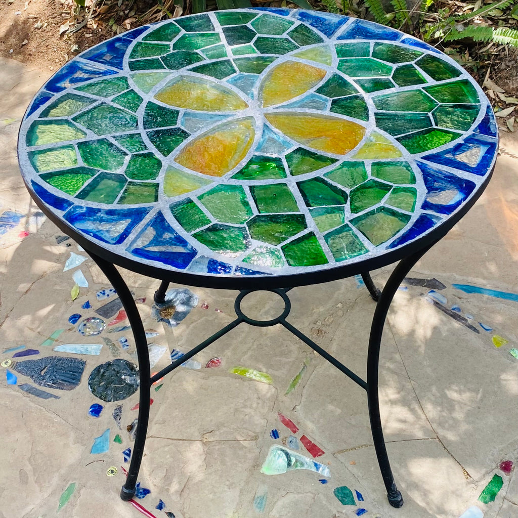 Dalle de Verre table ~ 80cm diameter, 77cm