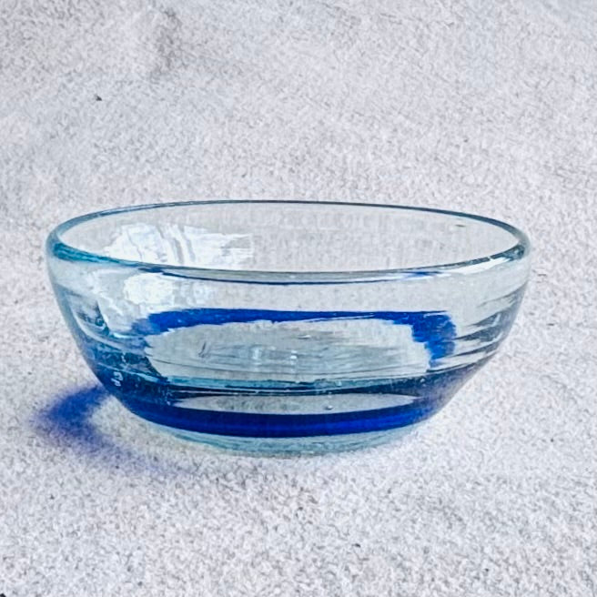 Blown glass - bowl (small ~15cm)