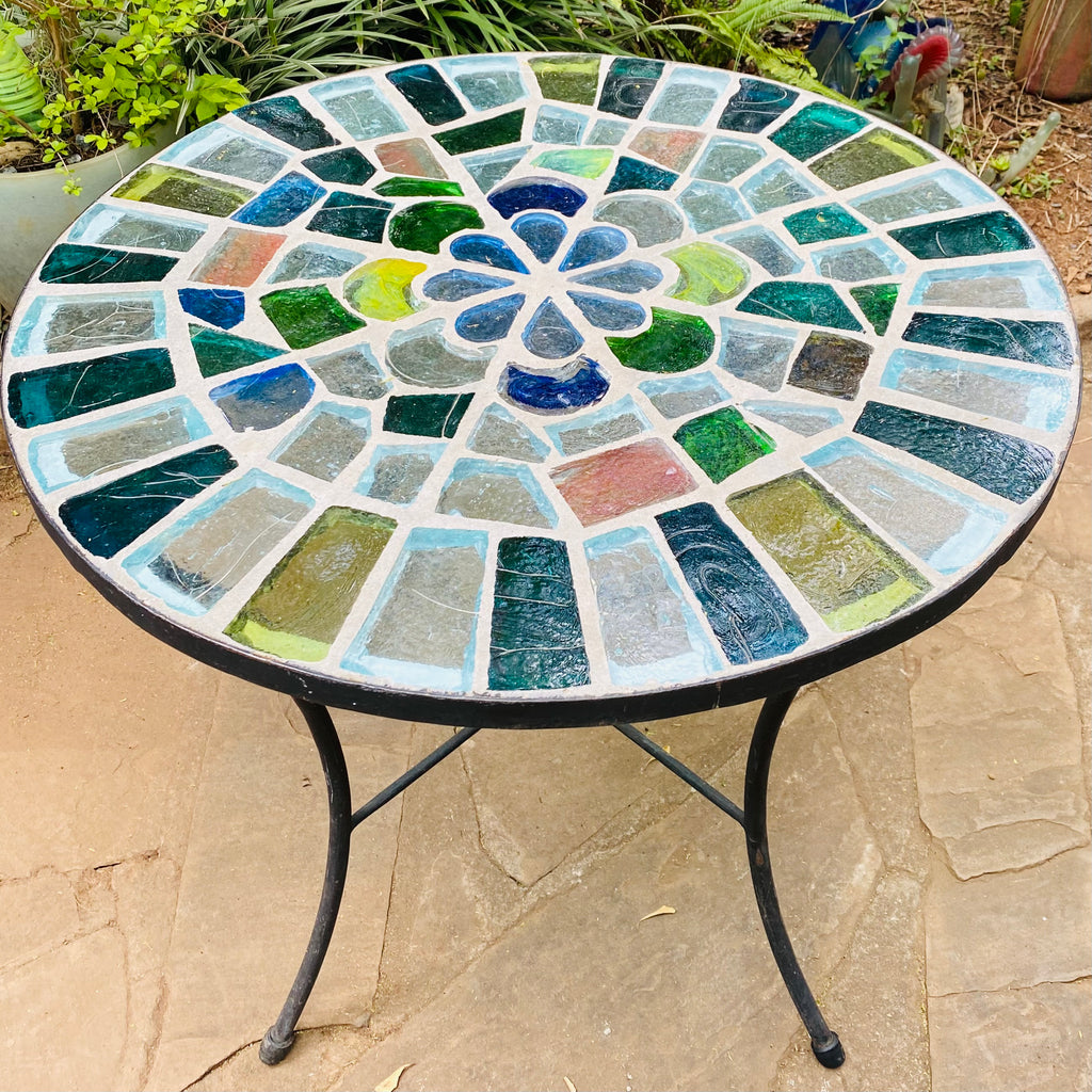 Dalle de Verre table ~ 80cm diameter, 77cm