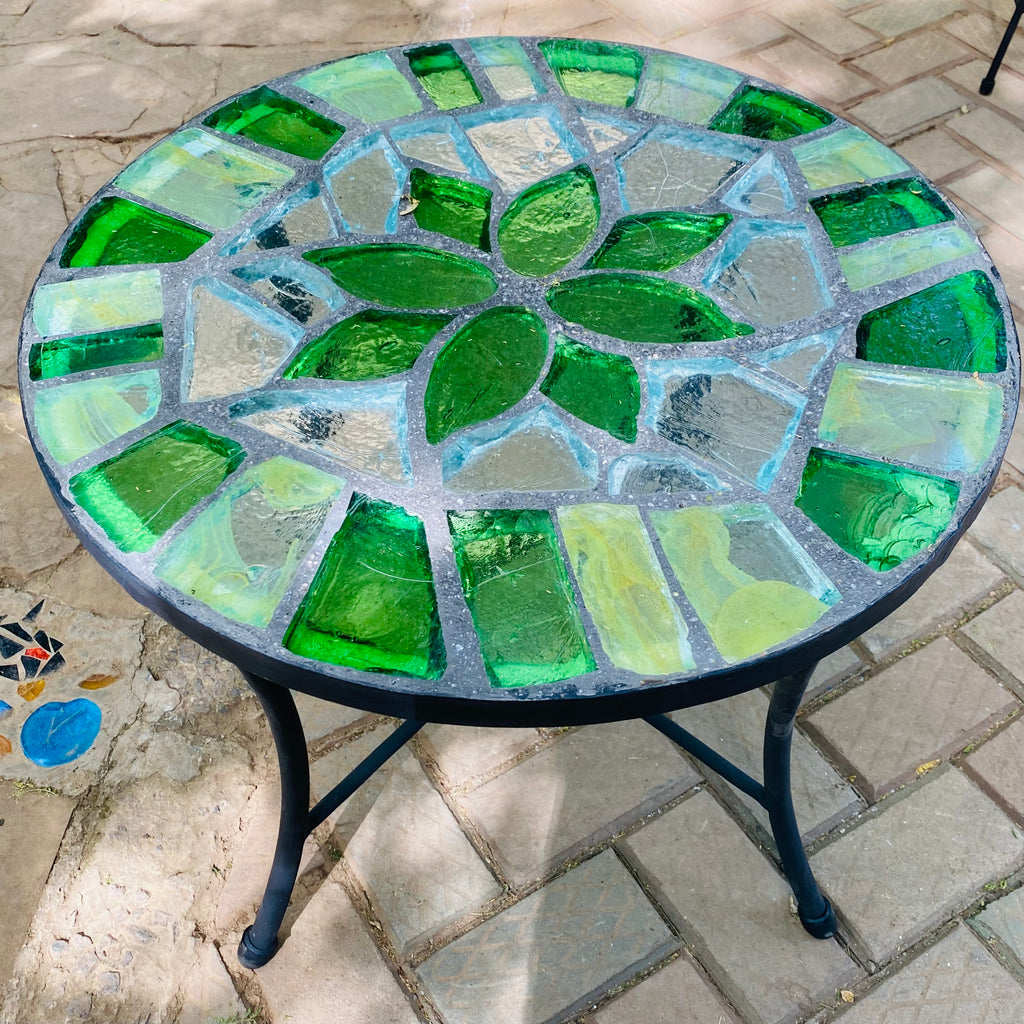Dalle de Verre coffee table ~ 60cm diameter, 50cm high