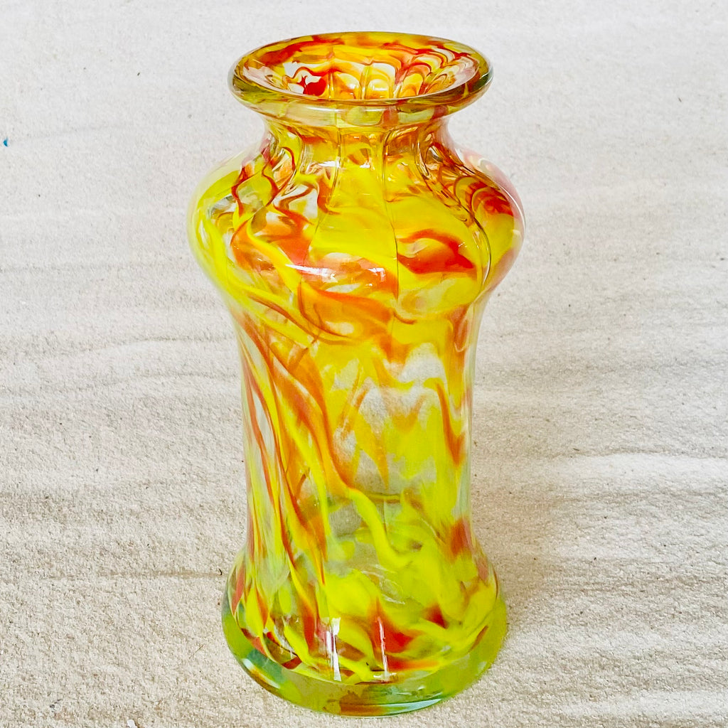 Blown glass - vase multifrit twist Chinese
