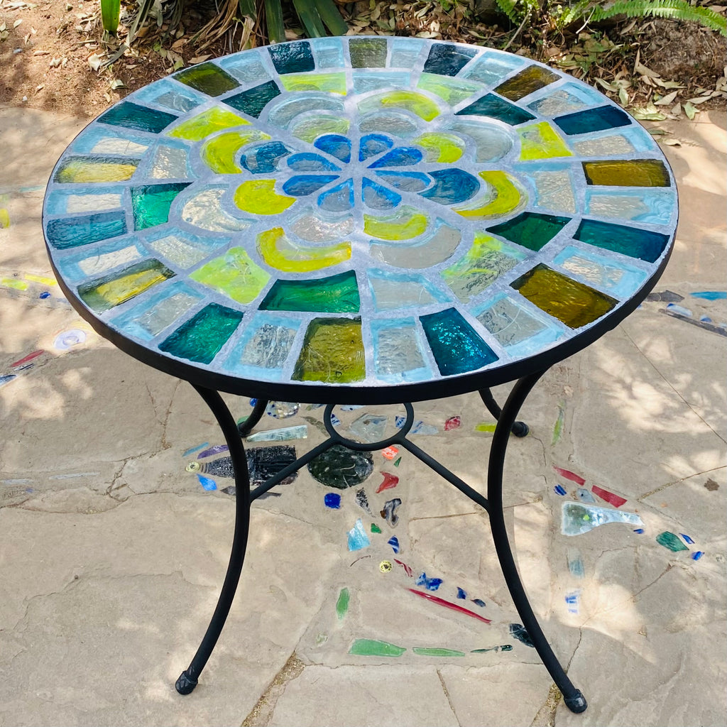 Dalle de Verre table ~ 80cm diameter, 77cm