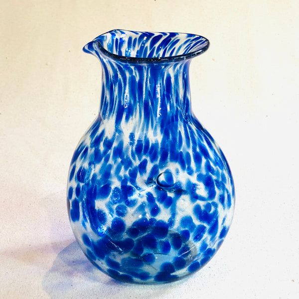 Blown glass - jug (20cm pinched) ~ 725ml