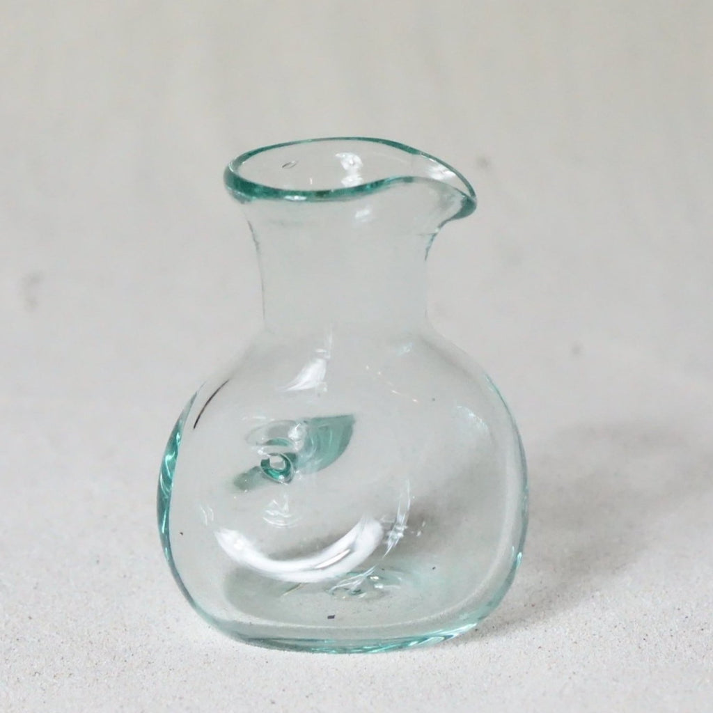 Blown glass - jug (10cm pinched) ~ 200ml