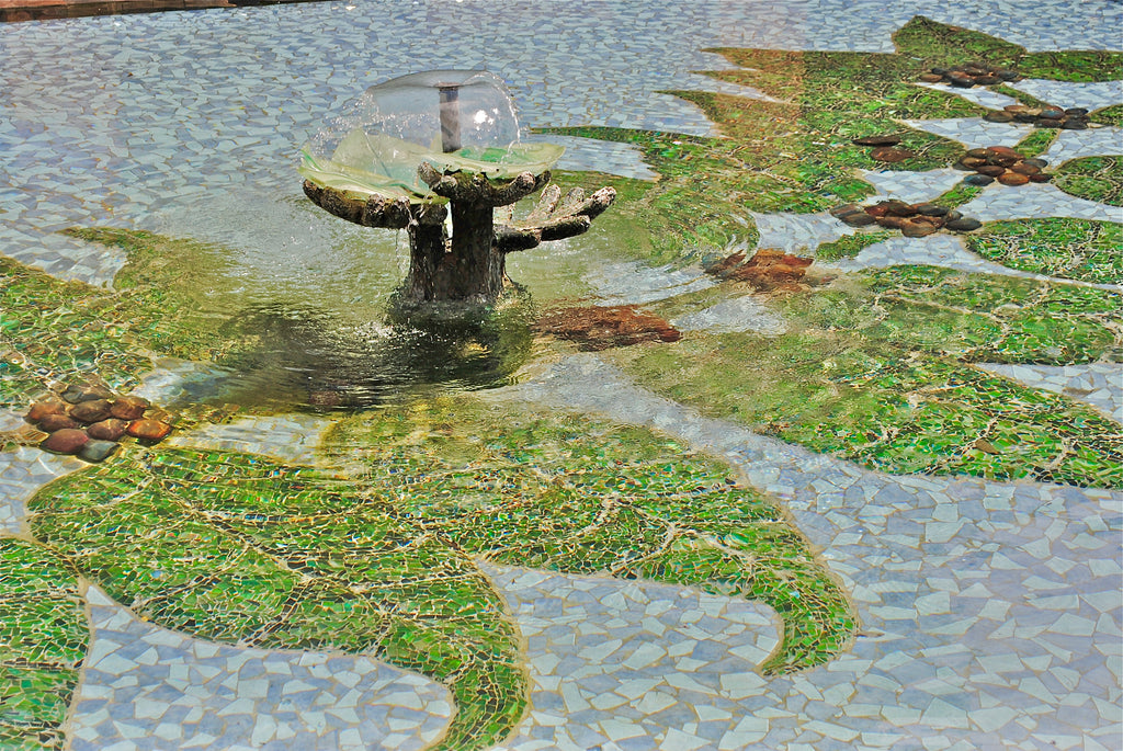 Mosaic 'Coffee Branch' pond art