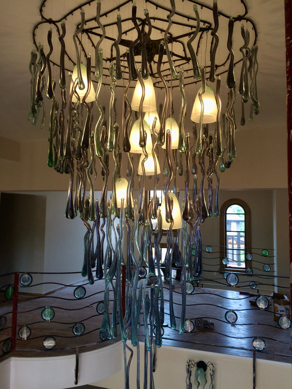 Chandelier 'Purple Rain' 3m x 1m