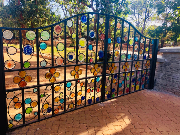 Funky Fencing gate 'Colourbomb' ~ 2m x 4m